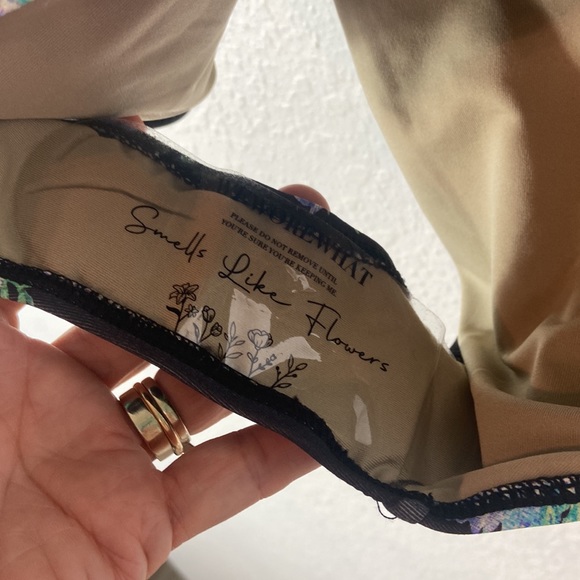 NWT Weworewhat pinup floral corset style one piece swimsuit xs - Picture 5 of 10